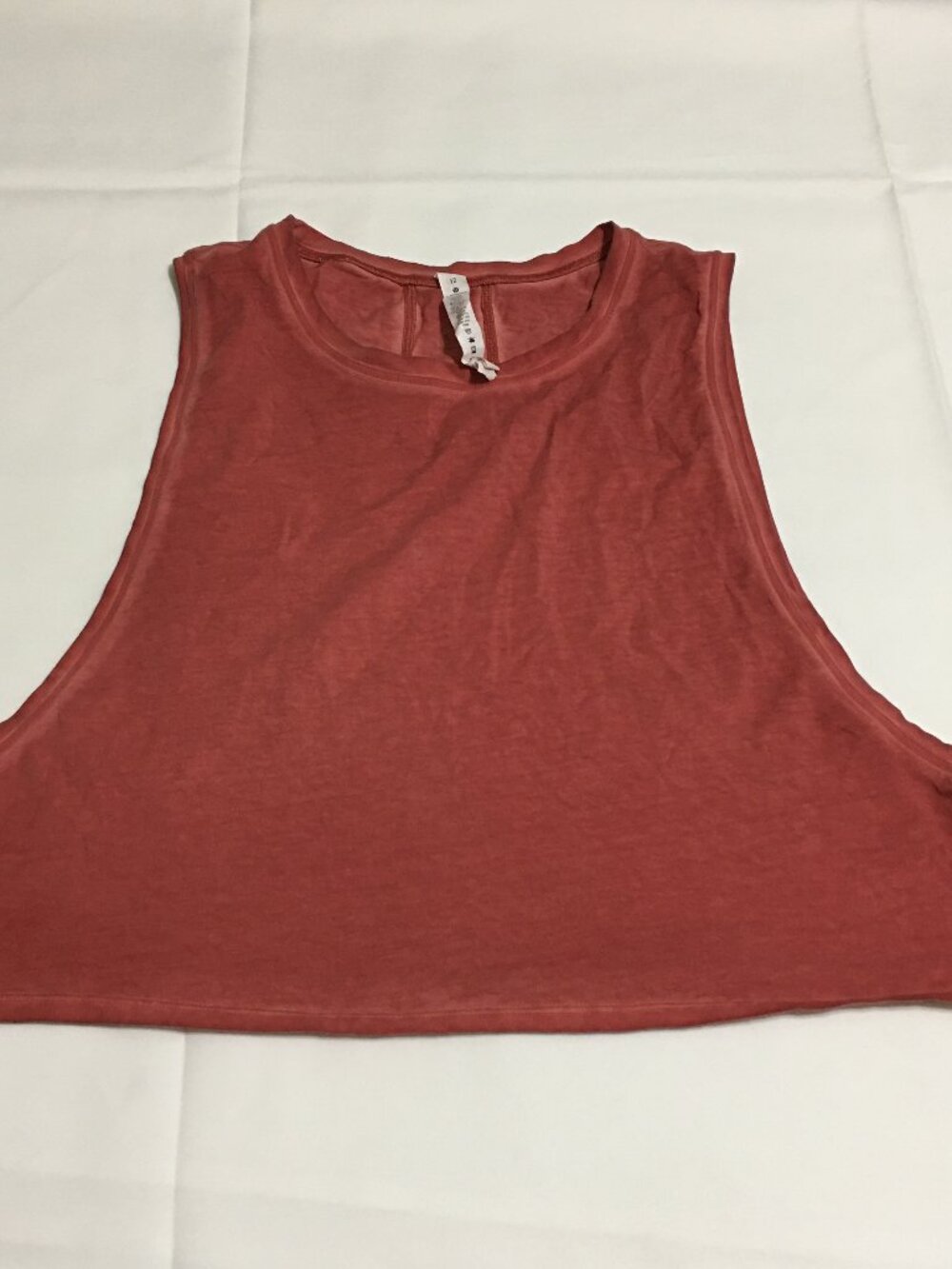 Lululemon Crop Muscle Tank Top Shirt Women’s Size 12 Red Stretch Gym Yoga